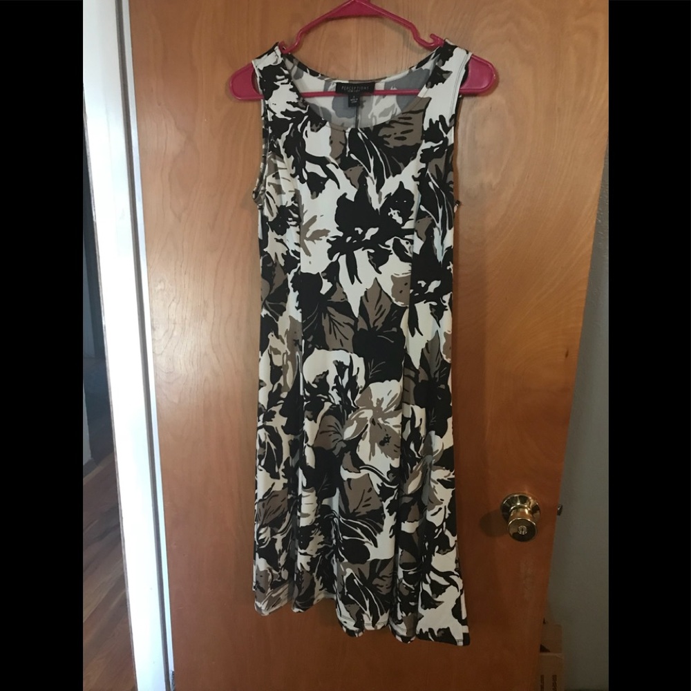 Cute flower dress.